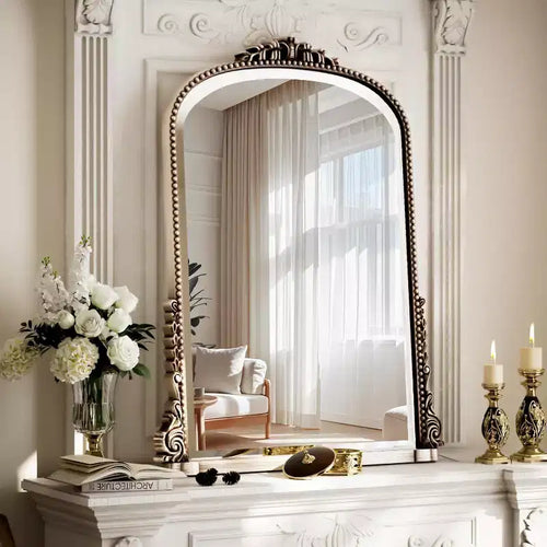 Specchio da parete a perline ad arco 40x28 con cornice in metallo dorato